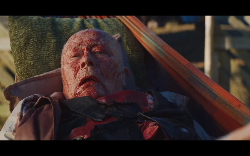 Dad showed up. Dad got murdered. Dad showed up. Dad got murdered.