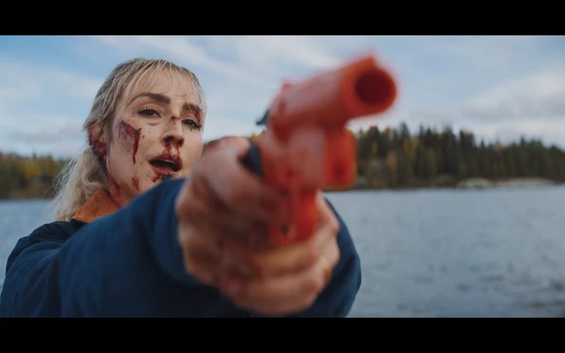 The ending gets no praise. The ending gets no praise.