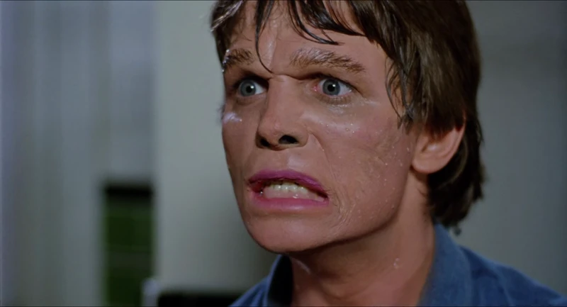 The same face I made when I saw this transition. The same face I made when I saw this transition.