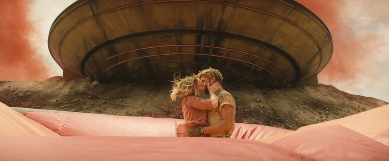 via cool action stunts. via cool action stunts.