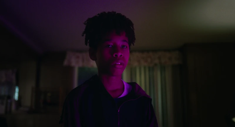 the TV glows pink the TV glows pink